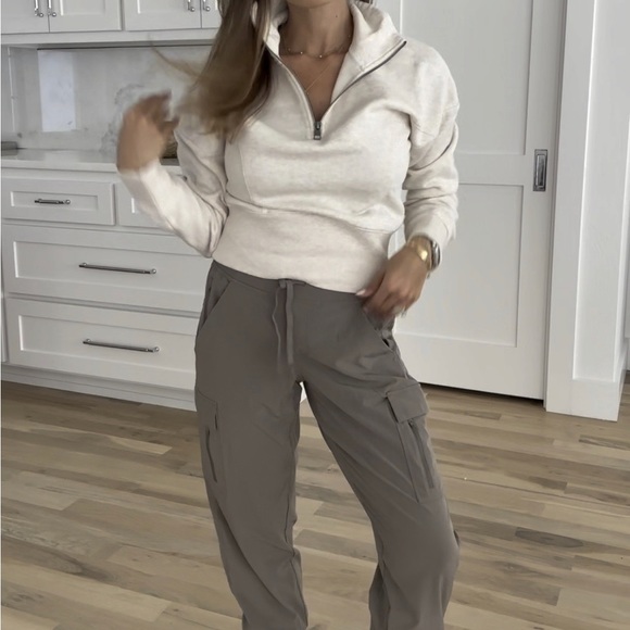 NWT Universal Thread cropped half zip sweatshirt - Picture 1 of 4